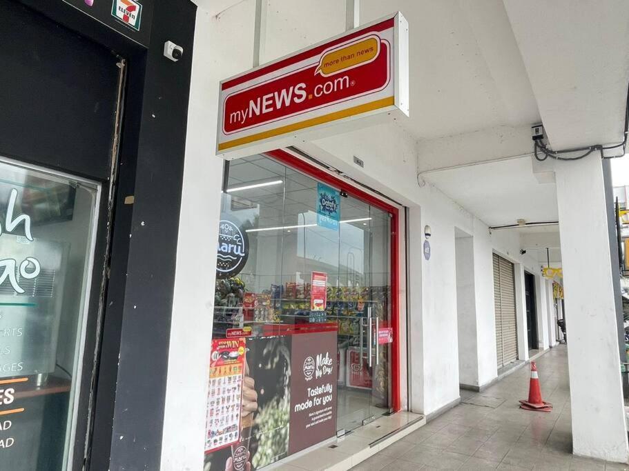 3element*cornerunit*goodview* *nsk*aeon*wifi Apartment Seri Kembangan
