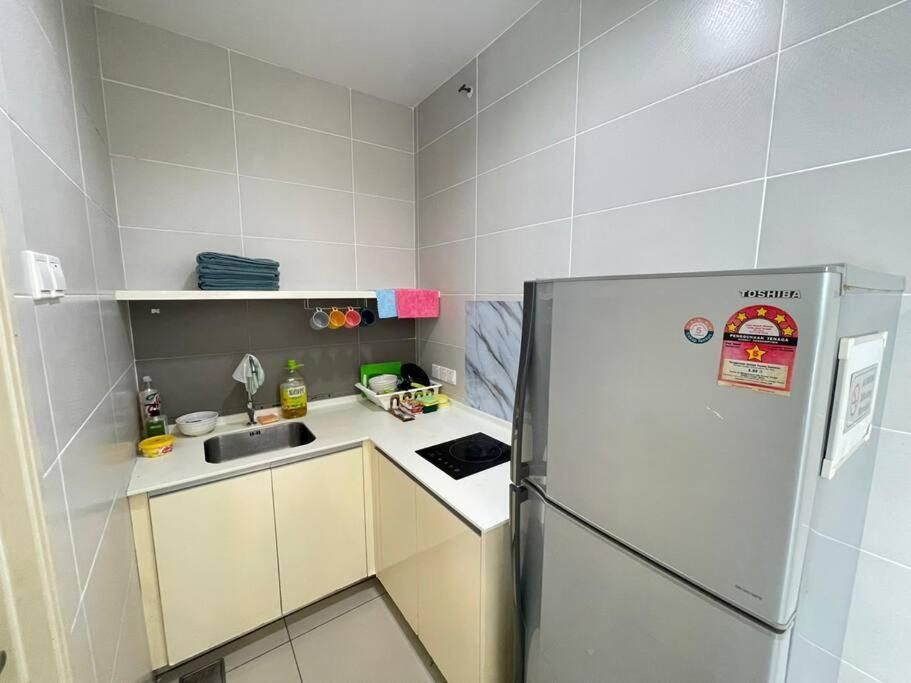 3element*cornerunit*goodview* *nsk*aeon*wifi Seri Kembangan
